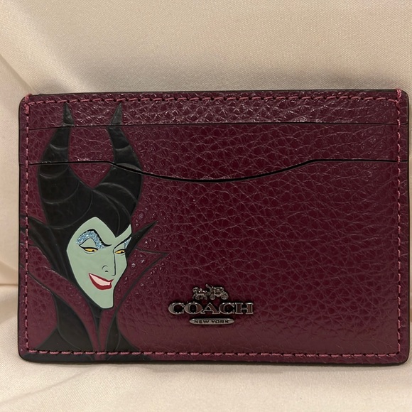Coach Accessories Coach X Disney Cardholder With Maleficent Motif
